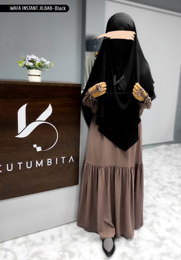 Wafa Instant Jilbab - Platinum Black(Jet Black)