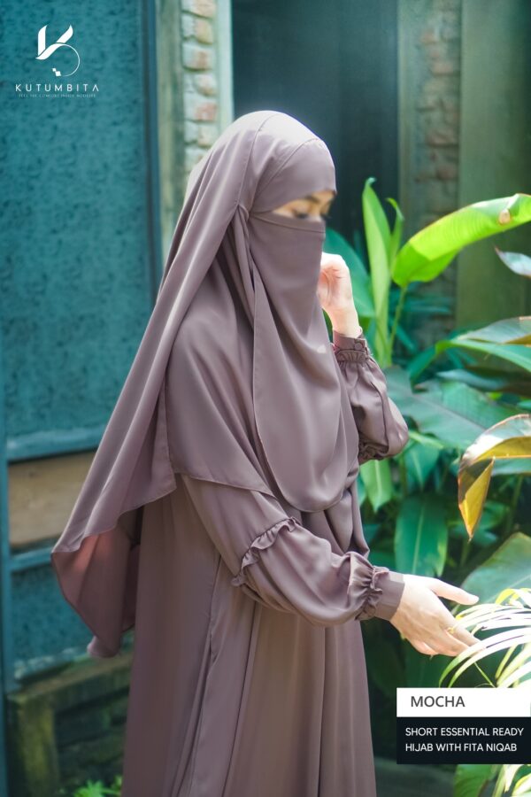 Short Essential Ready Hijab With Fita Niqab - Mocha