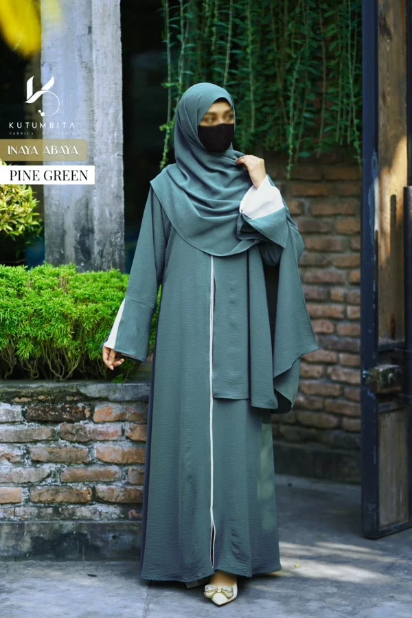 Inaya Abaya-Pine Green