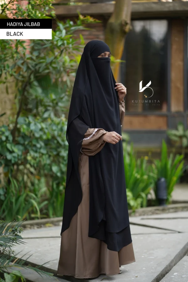 Hadiya Long Instant Jilbab-Black