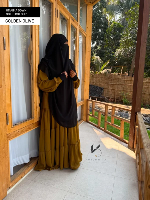 Umaima Gown Solid Colour-Golden Olive